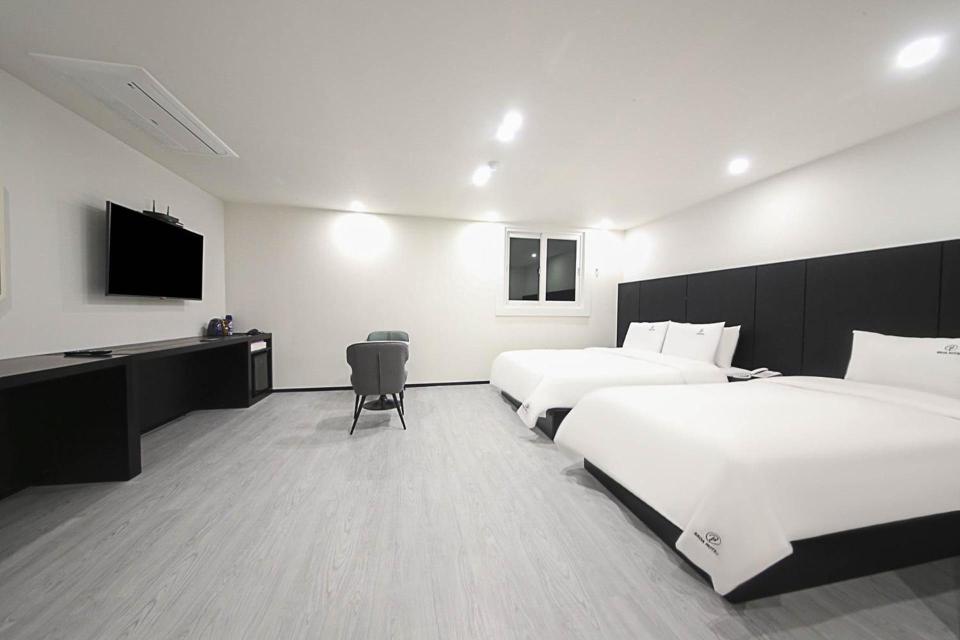 Busan Seomyeon Broa Hotel Exterior photo